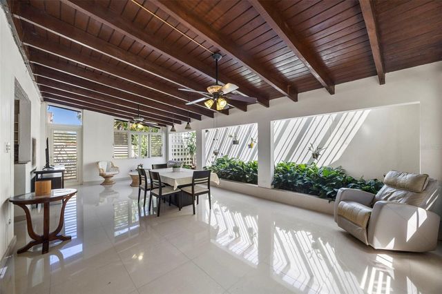 C-27 CALLE CALZADA C-27 URB EL REMANSO, San Juan, PR 00926