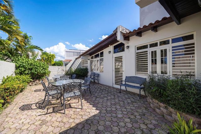 C-27 CALLE CALZADA C-27 URB EL REMANSO, San Juan, PR 00926