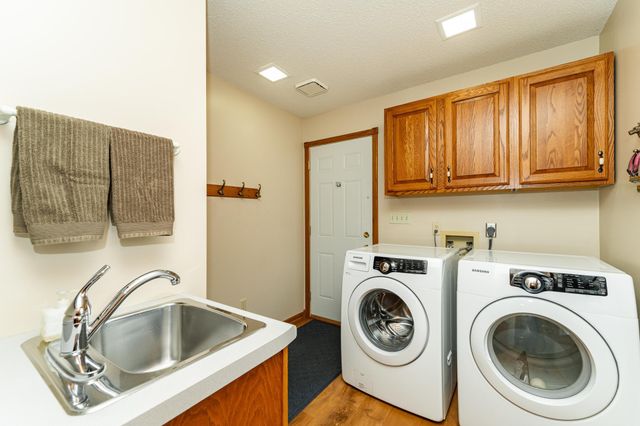 803 23rd Street SW, Rochester, MN 55902