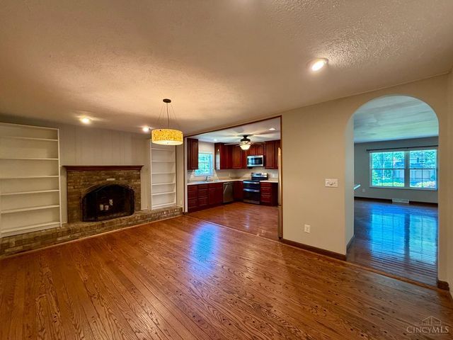 6707 Apache Way, West Chester, OH 45069