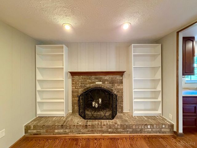 6707 Apache Way, West Chester, OH 45069