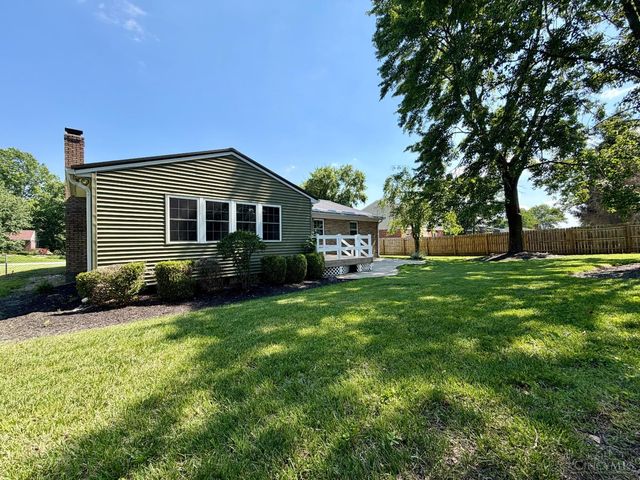 6707 Apache Way, West Chester, OH 45069