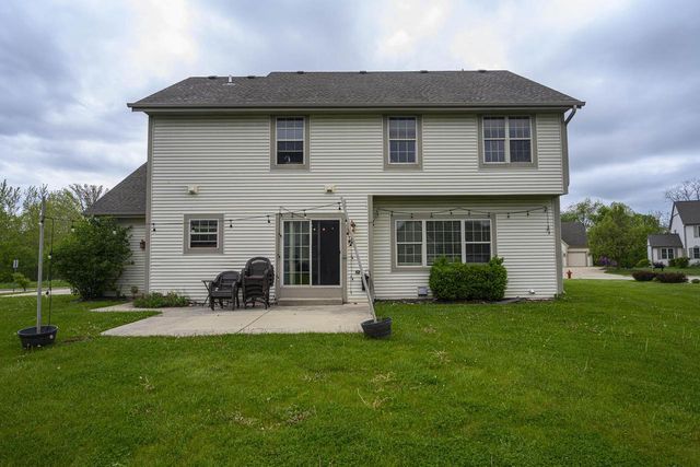 5278 W Highlands COURT, Franklin, WI 53132