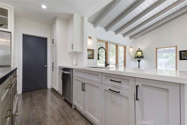 650 Sierra Meadows, Sierra Madre, CA 91024