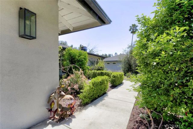 650 Sierra Meadows, Sierra Madre, CA 91024