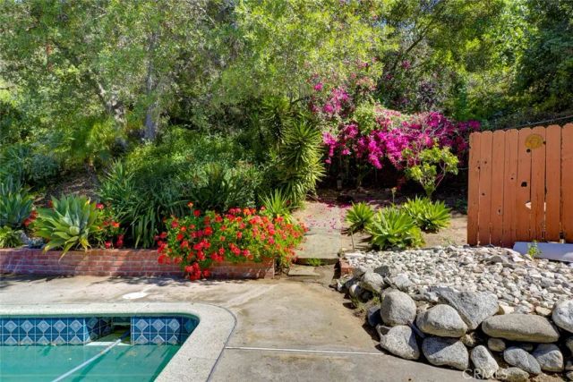 650 Sierra Meadows, Sierra Madre, CA 91024