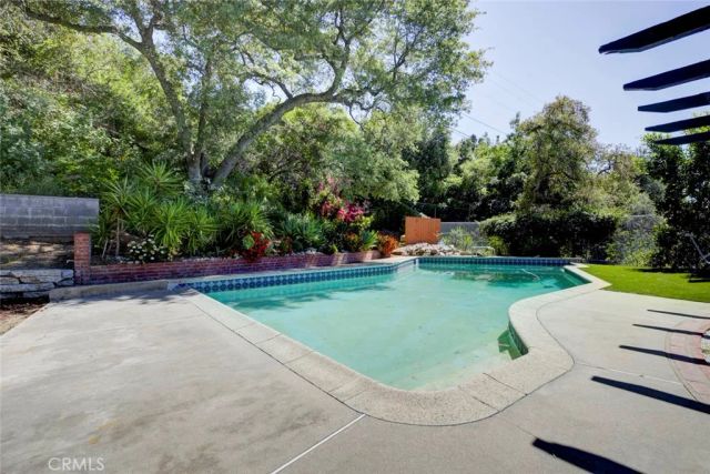 650 Sierra Meadows, Sierra Madre, CA 91024