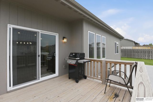 21052 Monroe Street, Elkhorn, NE 68022