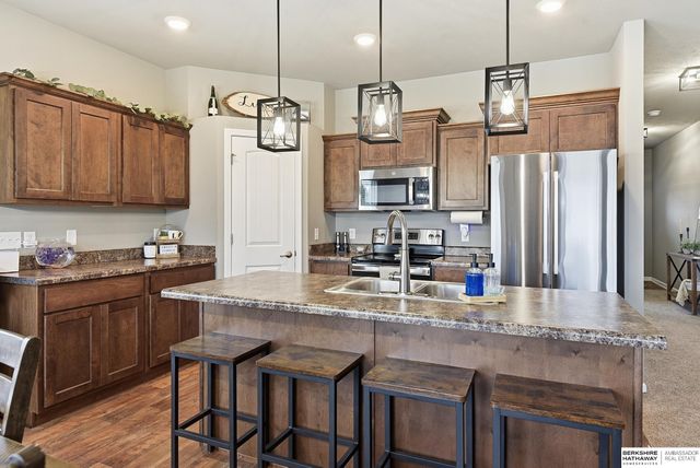 21052 Monroe Street, Elkhorn, NE 68022