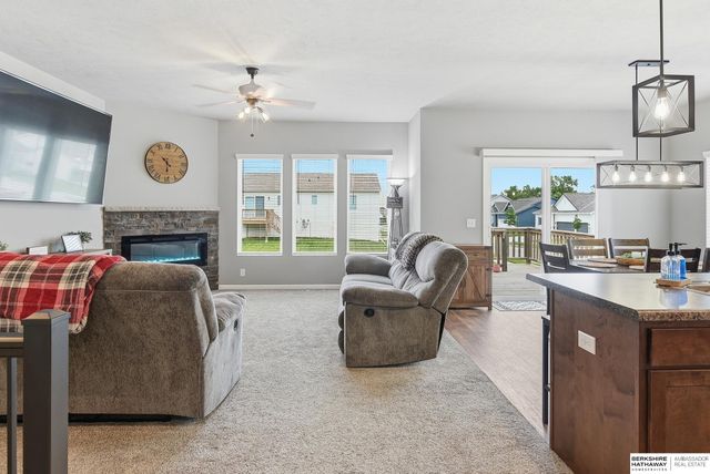 21052 Monroe Street, Elkhorn, NE 68022