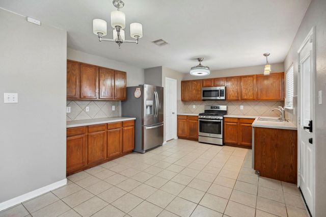 1118 Desert Palms Lane, Rosenberg, TX 77471