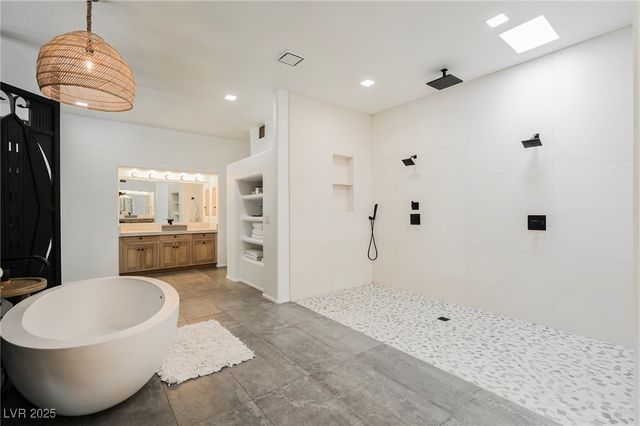 7330 North RAINBOW Boulevard, Las Vegas, NV 89131