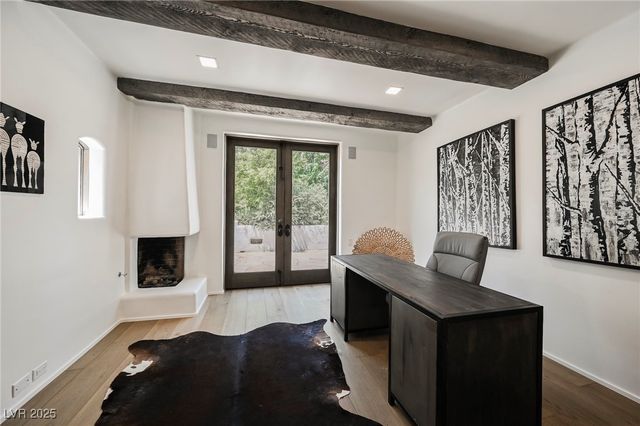 7330 North RAINBOW Boulevard, Las Vegas, NV 89131