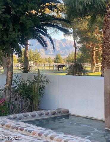 7330 North RAINBOW Boulevard, Las Vegas, NV 89131