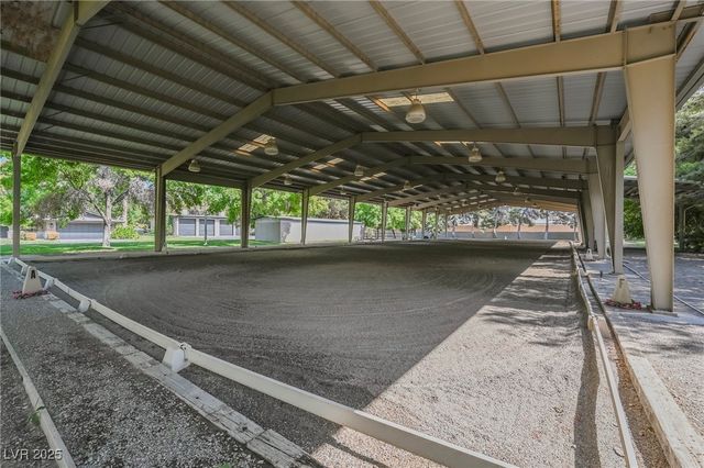 7330 North RAINBOW Boulevard, Las Vegas, NV 89131