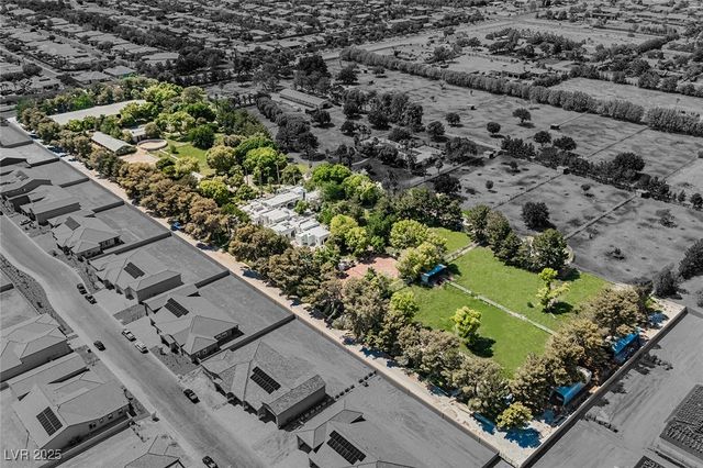 7330 North RAINBOW Boulevard, Las Vegas, NV 89131