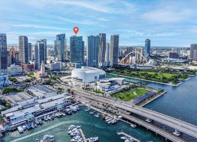 888 Biscayne Blvd 709, Miami, FL 33132