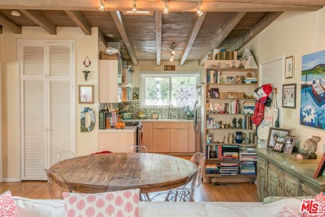 1342 Miller Drive, West Hollywood, CA 90069