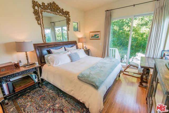 1342 Miller Drive, West Hollywood, CA 90069