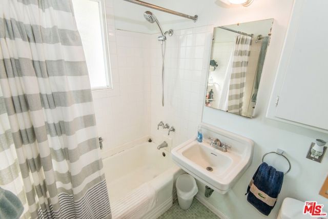 1342 Miller Drive, West Hollywood, CA 90069