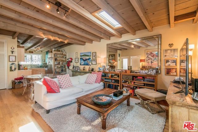 1342 Miller Drive, West Hollywood, CA 90069