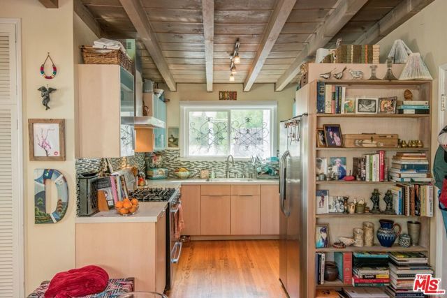 1342 Miller Drive, West Hollywood, CA 90069