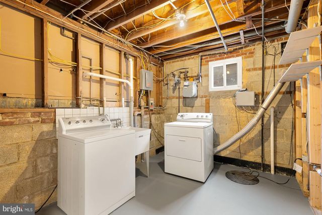 7424 8TH ST NW, Washington, DC 20012