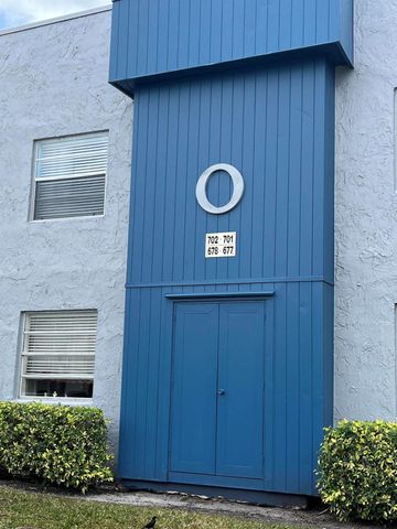699 Flanders O, Delray Beach, FL 33484