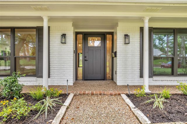 10006 Candlewood Drive, Houston, TX 77042