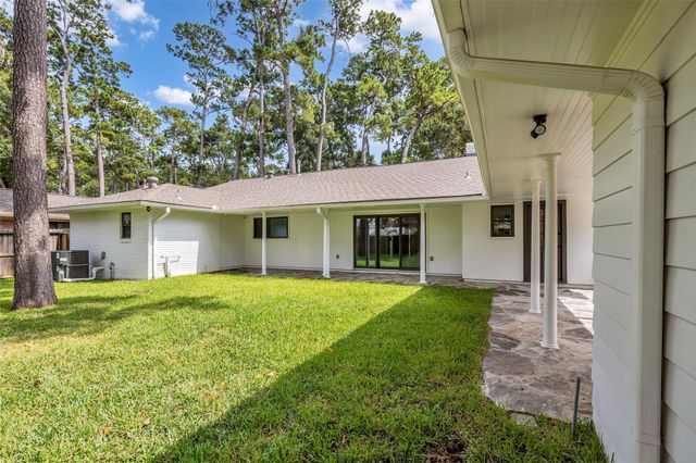 10006 Candlewood Drive, Houston, TX 77042