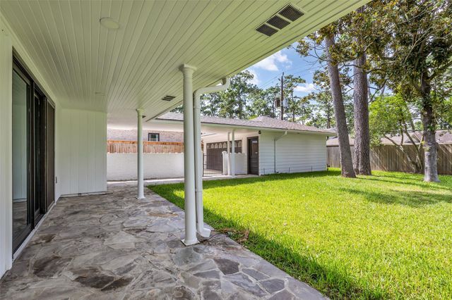 10006 Candlewood Drive, Houston, TX 77042