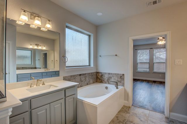 10320 Linger Lane, Fort Worth, TX 76244