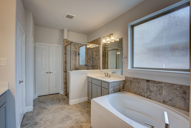 10320 Linger Lane, Fort Worth, TX 76244