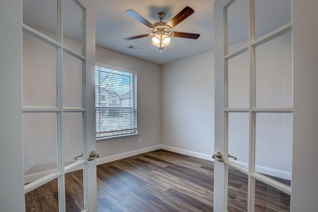10320 Linger Lane, Fort Worth, TX 76244