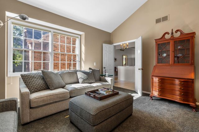 4760 Sawgrass Drive E, Pittsfield Charter Twp, MI 48108