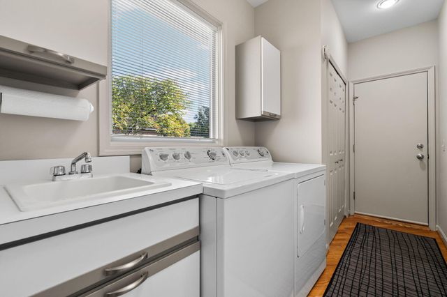 4760 Sawgrass Drive E, Pittsfield Charter Twp, MI 48108