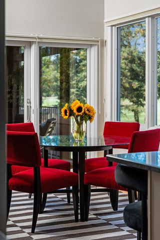 4760 Sawgrass Drive E, Pittsfield Charter Twp, MI 48108