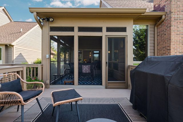 4760 Sawgrass Drive E, Pittsfield Charter Twp, MI 48108