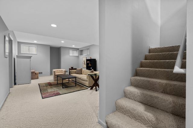 4760 Sawgrass Drive E, Pittsfield Charter Twp, MI 48108