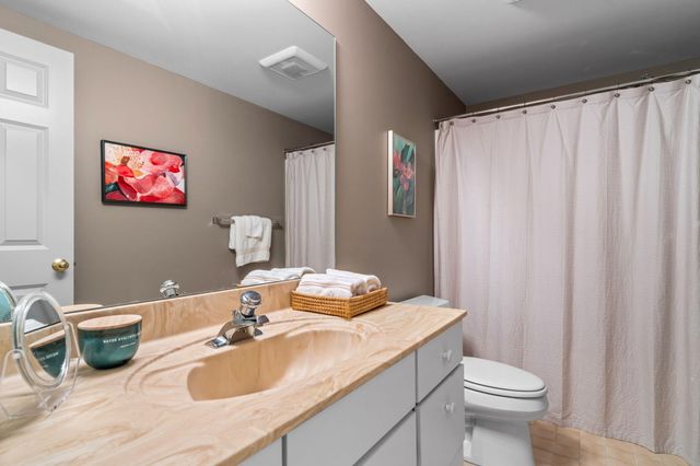 4760 Sawgrass Drive E, Pittsfield Charter Twp, MI 48108