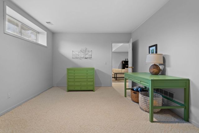 4760 Sawgrass Drive E, Pittsfield Charter Twp, MI 48108