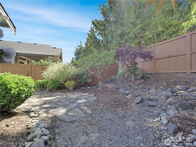 8217 Bainbridge Loop NE, Lacey, WA 98516