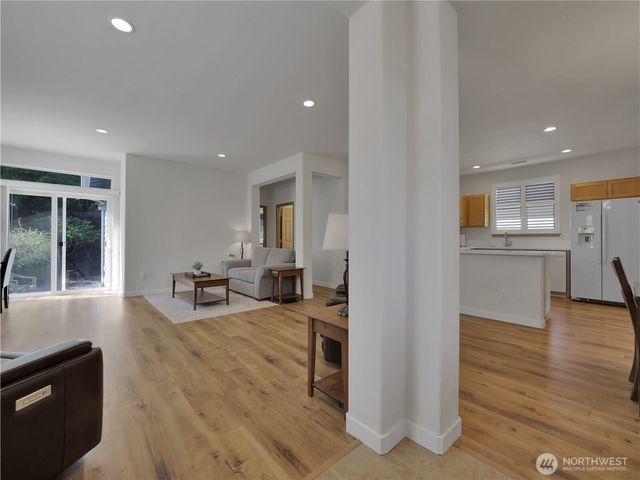 8217 Bainbridge Loop NE, Lacey, WA 98516