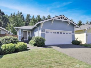 8217 Bainbridge Loop NE, Lacey, WA 98516