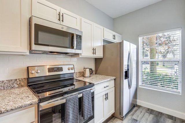 4988 NW 43RD AVENUE 103, Gainesville, FL 32606