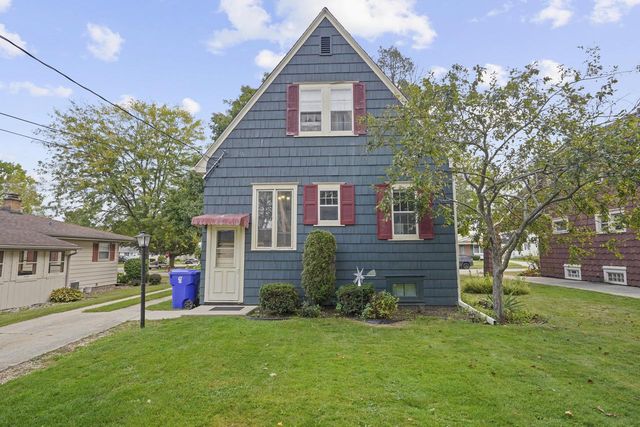 7908 46th AVENUE, Kenosha, WI 53142