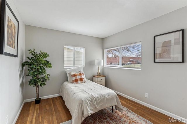 10742 Vorhof Drive, St Louis, MO 63136