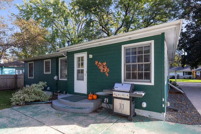4047 Louisiana Avenue N, New Hope, MN 55427