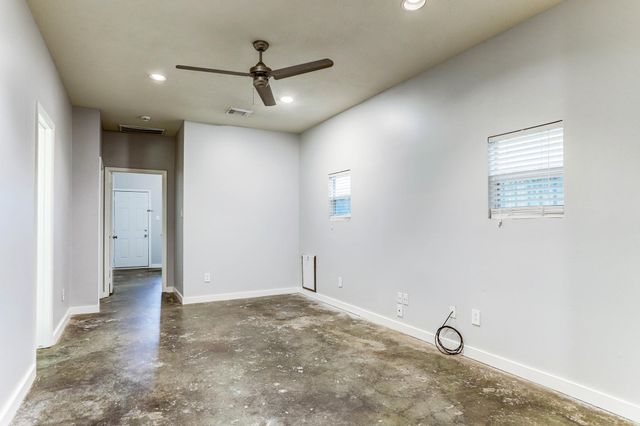 5418 Kiam Street A, Houston, TX 77007