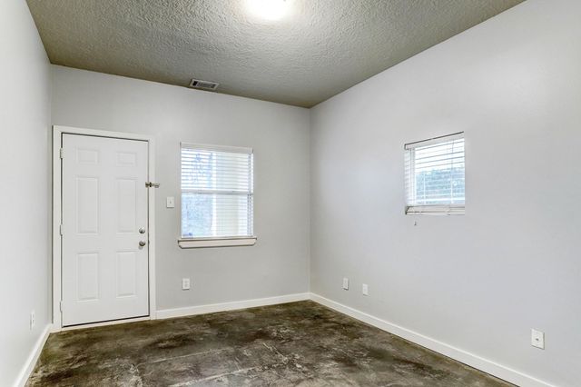 5418 Kiam Street A, Houston, TX 77007